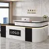 Recepción de empresa, mostrador de bar esquinero estilo chino, mostrador de caja, mostrador de atención al cliente para tiendas de ropa, escritorio de oficina comercial, diseño moderno y minimalista