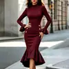 Vestido Negro Europeo y Americano de Cuello Alto con Mangas de Campana, Hebilla Metálica, Corte Ajustado, Cola de Pescado Irregular, Vestido de Comercio Exterior