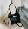 Bolsas Retro de Nicho de Alto Padrão Transfronteiriças para Mulheres Nova Coleção Primavera 2026 Versátil Casual Bolsa Transversal Bolsa de Mão Bolsa Saco