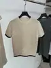 Yuran 26 Nuevo Estilo de Principios de Primavera, Suave y Atmosférico, Hilo de Algodón Orgánico Rizado, Cuello Redondo de Color Contrastante, Elegante Tejido de Punto de Manga Corta