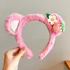 Faixa de Cabelo de Pelúcia Fofa para Lavar o Rosto para Mulheres 2025 Nova Faixa Especial para Máscara Facial Prendedor de Cabelo para Maquiagem Faixa de Cabelo
