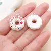Set Mixto de 20 Divertidos Colgantes de Resina Blanca para Comida Simulación de Donut Fruta Corazón Accesorios para Joyería DIY