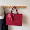 Nova Bolsa de Mão para Casamento Estilo Nacional Chinês Feminina 2026 Nova Outono Leve Luxo Casamento Noiva Madrinha Bolsa de Mão Tote Vermelha