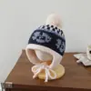 Gorro de pompón para niños de 3 a 8 años, gorro de punto moderno y versátil, gorro pullover jacquard retro americano protector de orejas para niños