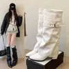 Fivela Emagrecedora 2026 Bico Fino Franzido Novas Botas Salto Bloco Empilhado Outono Panturrilha Larga Salto Alto Botas Longas Botas Femininas de Cano Alto