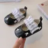 Zapatos Nuevos para Bebé y Niño Pequeño Primavera 2026 Zapatos Mary Jane para Niña Zapatos de Princesa con Perlas Zapatos de Cuero de Suela Suave a la Moda Zapatos Individuales