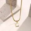 Colar Popular Transfronteiriço em Aço Titânio, Corrente para Suéter Estilo Nicho de Luxo Leve, Corrente para Clavícula Versátil Dourada 18K Não Desbota