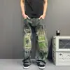 Estilo visual de nicho retro deconstruido desgastado rasgado grafiti diseño personalizado jeans sueltos casual pierna recta pantalones largos
