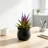 Decoração de casa, pequena planta artificial de babosa, adequada para mesas de escritório, varandas, como planta verde em vaso, para fundos de fotografia e como enfeites decorativos