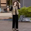 Elegante Traje Nuevo Estilo Chino Estilo Nacional para Mujeres de Mediana Edad y Mayores, Tallas Grandes para Mamás Gorditas, Ropa de Otoño, Conjunto de Tres Piezas en Terciopelo Dorado