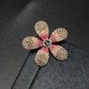 Nuevo broche de flor elegante de alta gama, pin de diamante de lujo ligero de moda, todo para combinar, prendedor anti-exposición para cárdigan, corsage para mujer