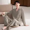 20256 Novo Pijama Masculino, Algodão Puro, Primavera e Outono, Manga Longa e Calça Longa, Tamanho Grande, Cor Sólida, Conjunto para Casa para Homens de Meia-Idade
