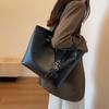 Bolsa Tote Transfronteriza de Moda, Gran Capacidad, Nuevo Modelo 2026 para Mujer, Adecuada para el Trabajo y los Viajes Diarios, Bolso de Hombro Casual Versátil, Bolso de Hombro de Moda
