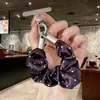 Alça de celular em tecido estilo doce e feminino com enfeites de strass, design criativo, atacado para chaveiros e pingentes de bolsa