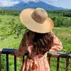 Sombrero de paja de ala ancha para playa en el mar en verano para mujer, sombrero de vacaciones con protección solar para viajes al aire libre, sombrero de sol moderno y versátil