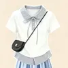 Crianças Médias e Grandes Verão 2026 Novo Estilo Coreano Renda Meia Saia Meninas Moda Listrado Color Block Polo Manga Curta Conjunto