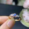Anillo de piedra lunar natural boutique cuerpo de vidrio luz de luna azul luz azul fuerte plata 925 incrustación de precisión 3*5mm