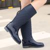 Sapatos de água fabricantes mais vendidos atacado bota de chuva feminina cano alto xadrez diamante moda forro quente acolchoada casual antiderrapante
