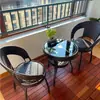 Conjunto de três peças de Rattan mesa e cadeiras de varanda cadeira de lazer sala de estar externa cadeira de rattan mesa de centro cadeira giratória mesa redonda conjunto de cinco peças imitação de rattan