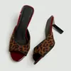 Sandalias de Tacón Alto Transfronterizas de Comercio Exterior para Mujer, Lujo de Nicho, Nuevo Estilo Verano 2026, Tacones de Aguja Versátiles de Gamuza con Estampado de Leopardo