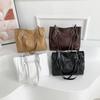 Bolsa Grande Casual de Cor Sólida para Primavera 2024 Nova Moda Grande Capacidade Casual Casual Portátil Ombro Axila Tote Bag