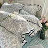 Conjunto de Quatro Peças Estilo Princesa Francesa Capa de Edredom de Algodão Lavado Lençol de Cama Conjunto de Três Peças para Dormitório Cama Pequeno Fresco
