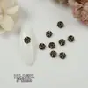 Ventas Directas de Fábrica de Nuevos Pedrería Retro Cruzada para Uñas de Moda al Por Mayor, Decoraciones para Uñas con Forma de Corazón y Cabeza de León
