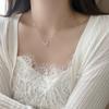 Collar con colgante de círculo de ópalo para mujer, ligero, lujoso, de nicho, con diseño avanzado, cadena de clavícula de celebridades de Internet, accesorios exquisitos que combinan con todo.