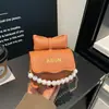 Outono 2026 Nova Bolsa Elegante Simples de Um Ombro Texturizada Pequena de Axila Bolsa Borboleta Feminina Bolsa de Corrente para o Trabalho