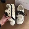 Zapatillas de entrenamiento alemanas versátiles 2026 verano nuevo color block estilo universitario Zapatos Forrest Gump nicho con cordones puntera redonda casual de tabla para mujer