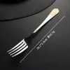 Juego de Cuchillo, Tenedor y Cuchara de Acero Inoxidable Transfronterizo con Diseño Vintage en Relieve y Corona Parcialmente Chapada en Oro, Adecuado para Hoteles de Estilo de Oriente Medio y Europeo y Comedor Occidental