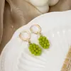 Colección de Pendientes Lindos de Frutas Aguja de Plata, Clips para Orejas Dulces Estilo Girly Sin Perforación, Pendientes de Fresa con Cara Sonriente Incrustados de Diamantes para Mujeres