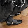 Sapatos Mary Jane de bico quadrado Maillard estilo francês 2024 início da primavera novo estilo botas de salto grosso com fivela Sapatos femininos retrô