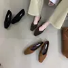 Otoño 2026 Nuevo Retro Francés Tacón Grueso Punta Cuadrada Zapatos Planos de Corte Bajo Mocasines Elegantes de Slip-On para Mujer Zapatos de Frijol