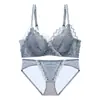 Sujetador de Encaje Sexy Transpirable Otoño Invierno Cómodo Reafirmante Pecho Pequeño Soporte sin Aros Soporte Lateral Ropa Interior Engrosada Conjunto para Mujer