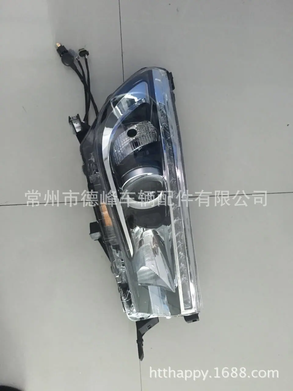 HILUX REVO HEAD LAMP 陈云飞