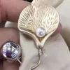 Accesorios Decorativos Románticos para Atuendos de Boda, con Broches Metálicos de Diamantes Incrustados con Perlas y Diseños Creativos