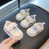 Zapatos deportivos para niños, zapatos de primavera para niños, zapatos para caminar para bebés, zapatillas de dibujos animados para niñas, zapatos clave de suela blanda para caminar estable