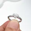 Anel de Coração Simples em Prata S925 com Moissanita Novo Estilo Transfronteiriço Anel de Coração Exquisito para Mulheres Leve Luxo Diário Venda Direta da Fábrica