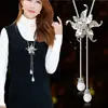 Cadena Larga para Suéter, Collar de Lujo Ligero y de Alta Gama para Mujer, Accesorio de Borla Moderno y Versátil, Colgante Simple de Perla que No se Desvanece