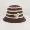 Chapéu de pescador feminino coreano de outono, fino, com blocos de cor listrados, de tricô de alpaca, com proteção facial, leve e respirável, com laço de pérola