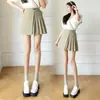 Saia Estilo Coreano Nova de Verão com Shorts Anti-Exposição, Saia Plissada Elegante Emagrecedora para Mulheres em Cinza