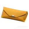 Funda para Gafas Cuadrada con Hebilla Patrón Lichi Fábrica Aprobada Bolsa Suave de PU Funda para Gafas de Sol Funda para Gafas de Sol Anti-Presión Lista para Imprimir Lo