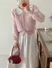 2025 Novo Outono e Inverno Cardigan de Tricô com Gola Boneca e Botões Coloridos para Mulheres, Design Macio e Ceroso, Jaqueta Suéter de Veludo Imitação de Visão, Tendência