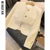 Chaqueta Francesa Versátil de Manga Larga de Alta Gama Estilo Pequeño Fragante Petite Corta Ajustada Estilo Suave Chaqueta Negra de un Solo Botón