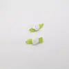Rosas de Cinta de Satén Coloridas con Hojas Verdes, Flores Pequeñas Hechas a Mano, Accesorios y Materiales DIY para Ropa
