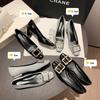 Dos tipos de tacones altos ~ Estilo coreano gris elefante punta cuadrada tacón grueso de una sola capa zapatos nuevos para ir al trabajo piel de vaca charol boca poco profunda tacón medio hebilla cuadrada zapatos