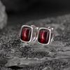 Un Ciervo Plata S925 Plata Esterlina Pimiento Sangre Retro Temperamento Simple Geométrico Cuadrado Aretes Moda Europeo y Americano Versátil Clip de Plata para la Oreja