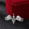 Asas de Anjo Retrô Europeias e Americanas Insígnia Masculina Broche de Terno Fivela de Alfinete Feminina Cobra Personalidade Corsage Medalha Acessórios
