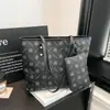 2026 Nueva Bolsa de Hombro para Axila Estilo Coreano, Bolsa Tote para Mujer con Estampado de Gran Capacidad, Bolso Versátil de Alta Venta para Mujer Viajera